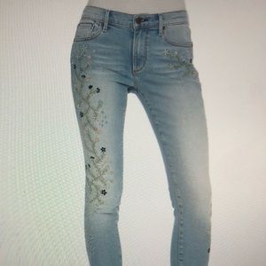 Driftwood Marilyn embroidered jeans